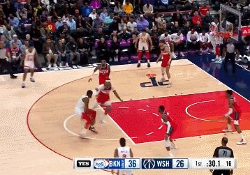 1667617981574090395.gif 1.gif